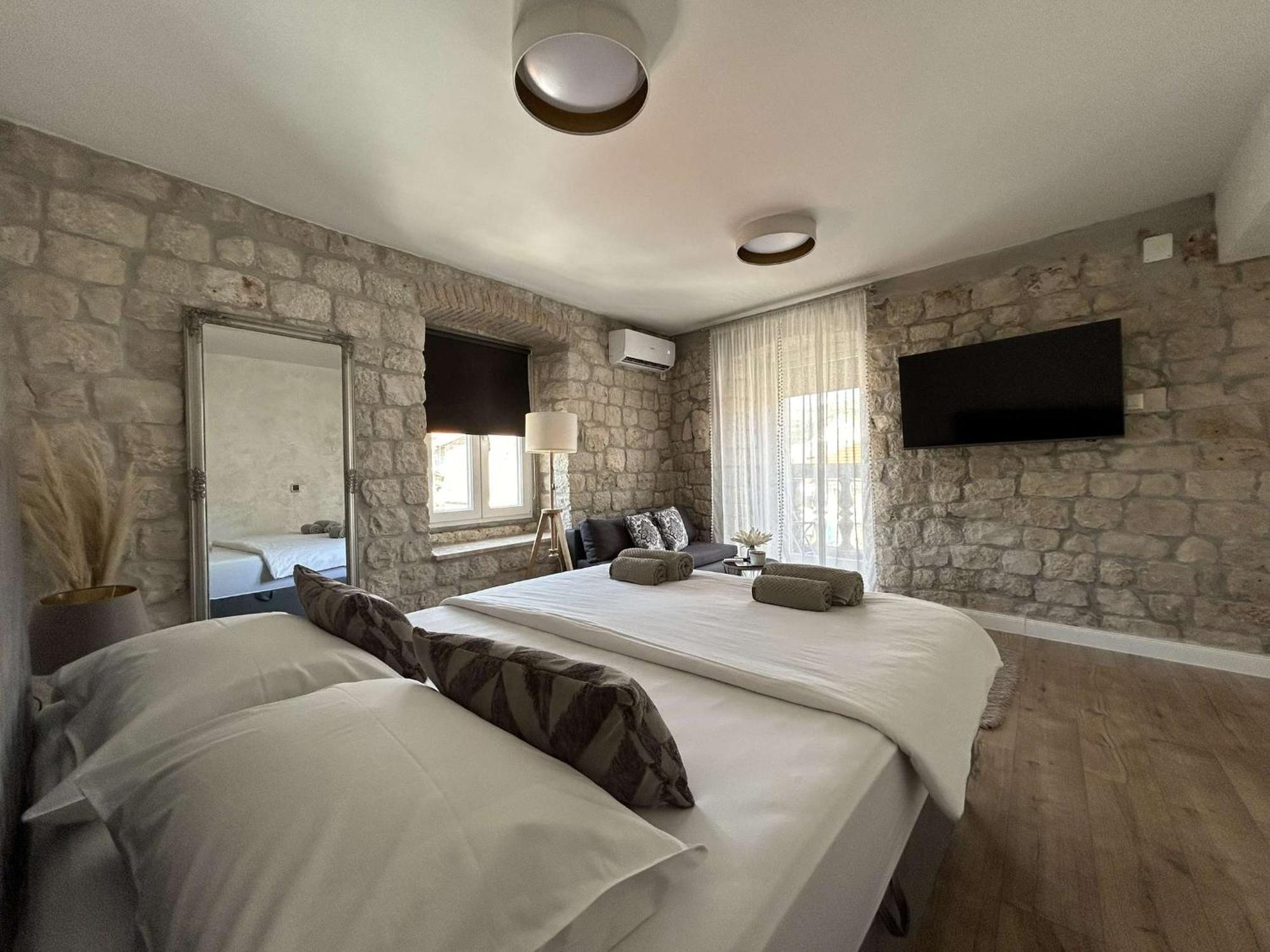 Guest House Exalto Trogir Exterior foto